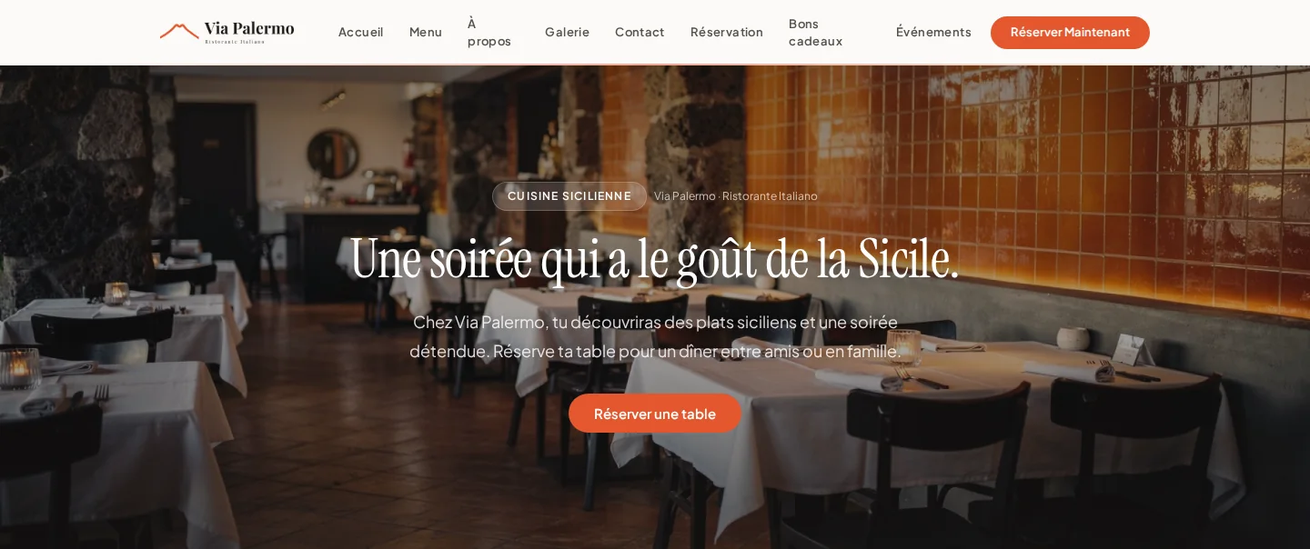 Page d’accueil de Via Palermo avec une image du restaurant et un accès à la réservation.
